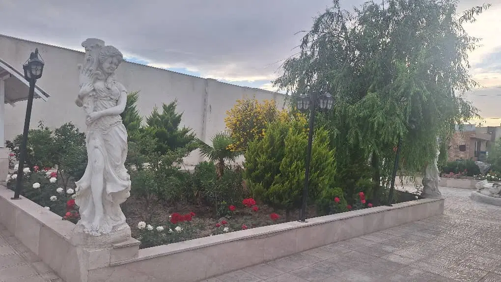 ویلایی ۲۵۰متری در ساسانی