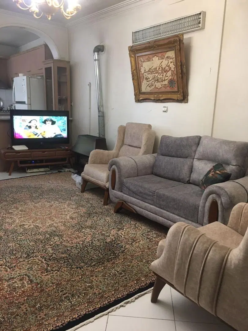 رهن کامل آپارتمان.آگهی شخصی میباشد