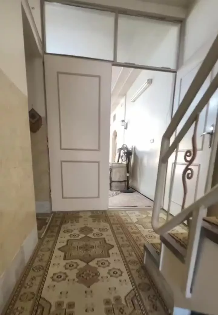 منزل ویلایی ۲۵۰ متری خیابان پروین
