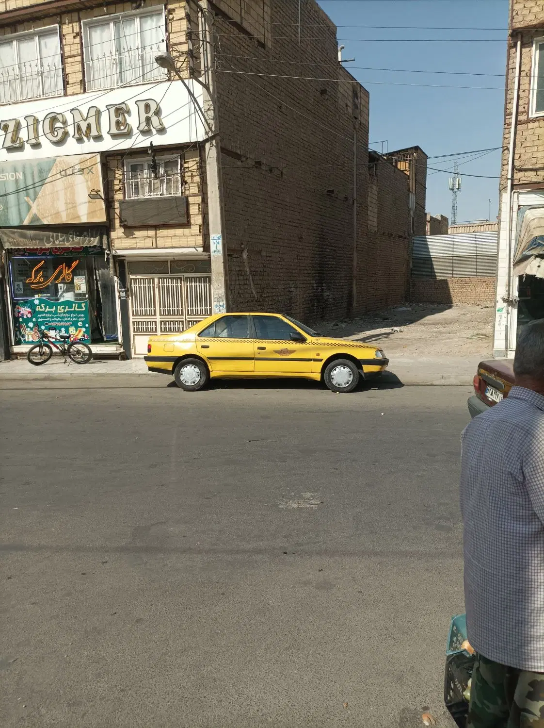 یک قطعه زمین115 متر تجاری مسکونی