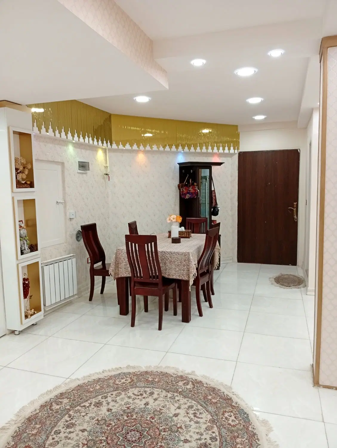 لوکس.ویژه.زیبا. آپارتمان ۱۲۱متری دوخوابه.سند ملکی