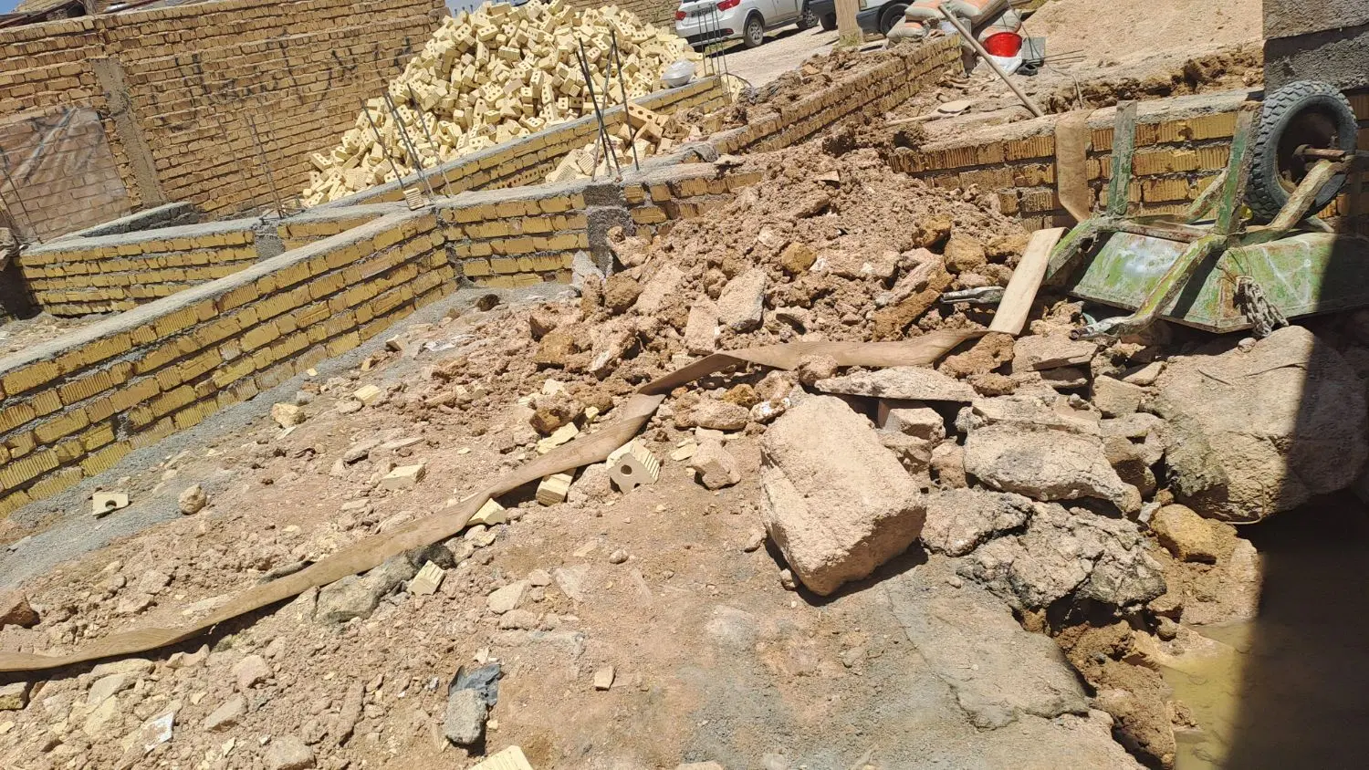 فروش زمین املاک رویال