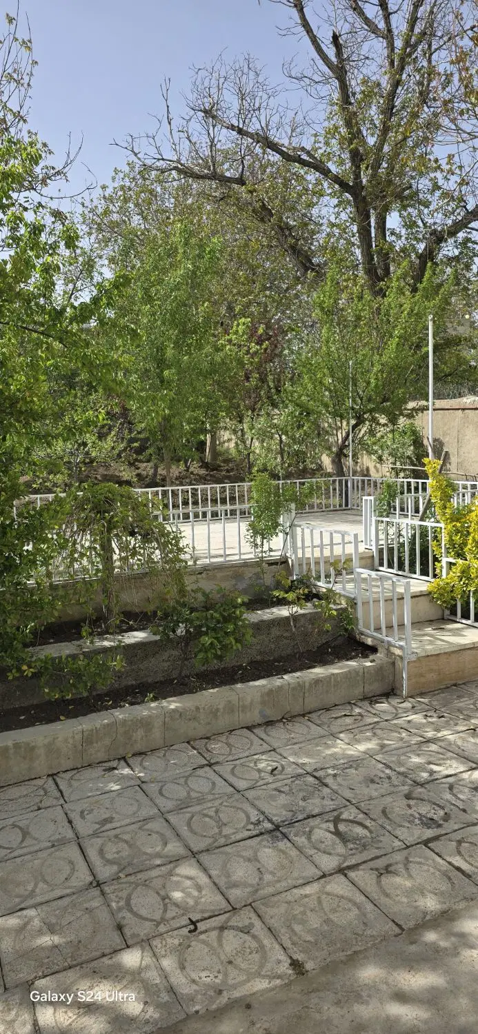 فروش 3 عدد باغ در سنگستان با آب و برق و گاز
