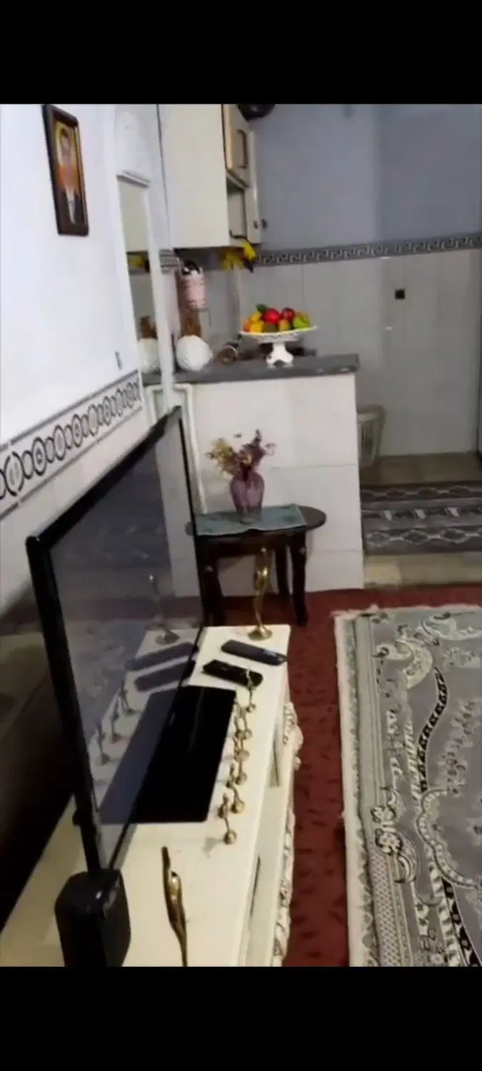 خانه ویلایی جلو قواره