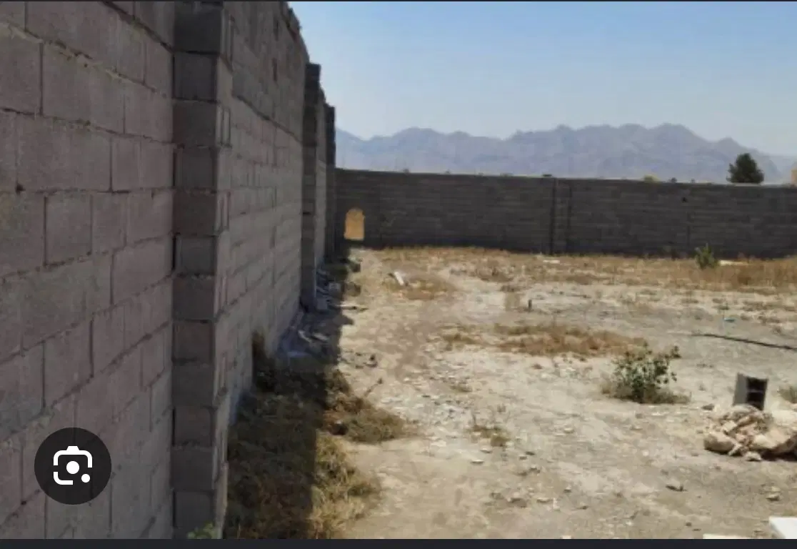 زمین چهاردیواری شده