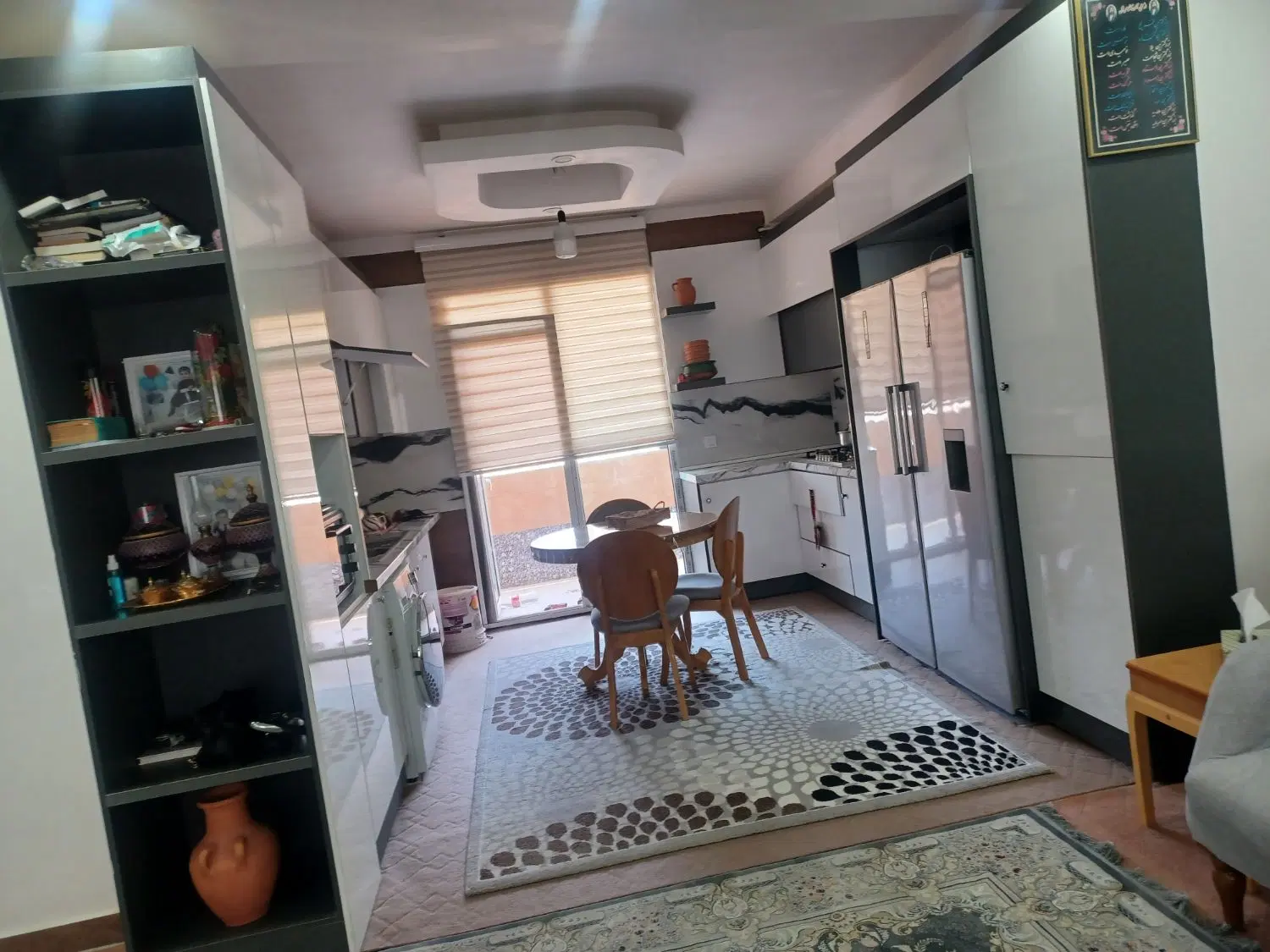 اپارتمان ۱۲۰متری دو خواب هست