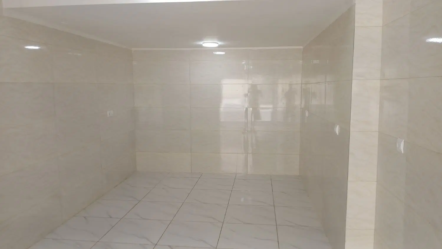 اجاره مغازه در خیابان سعدی کوچه باشگاه ۲۲ بهمن