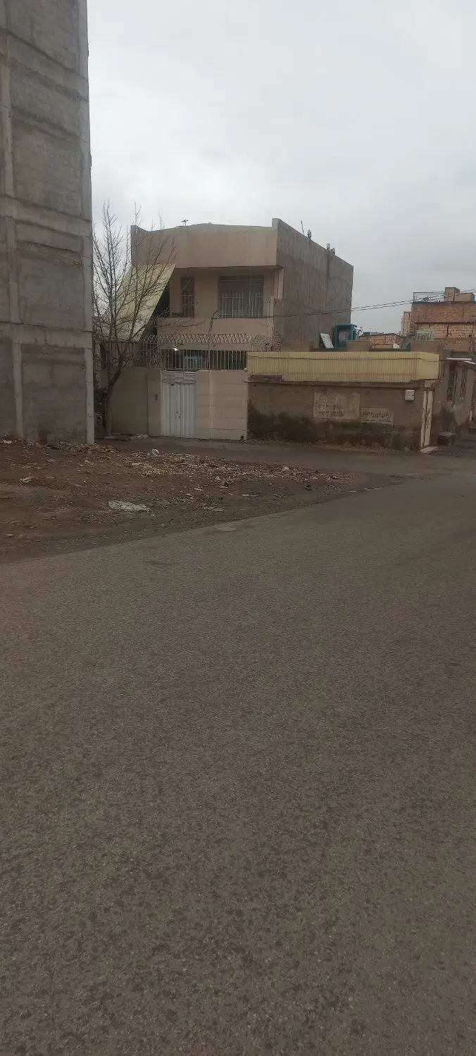 زمین سه نبش بعثت ( بلوار توحید)