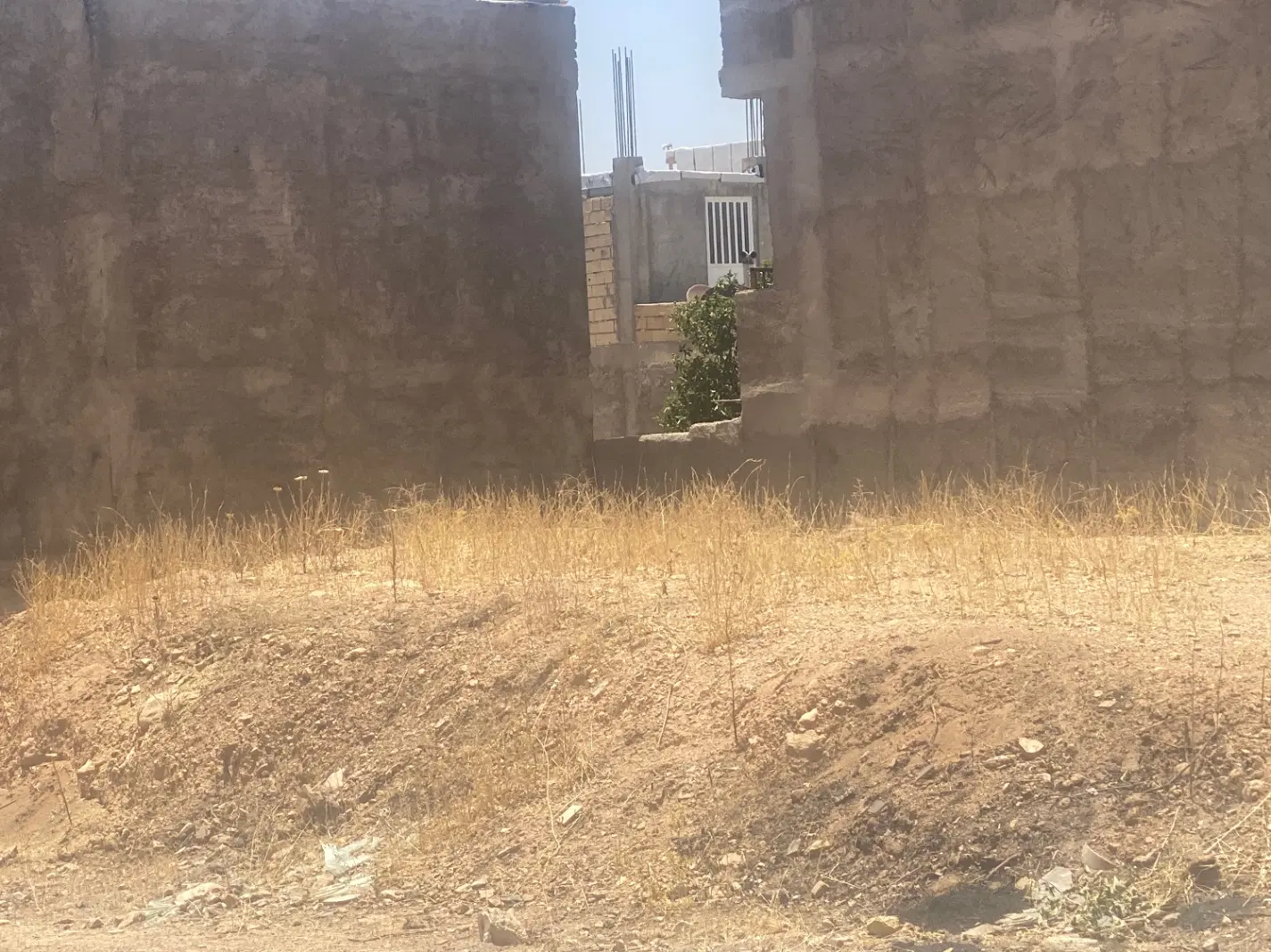 فروش زمین ۳۳۵متری فاز۲