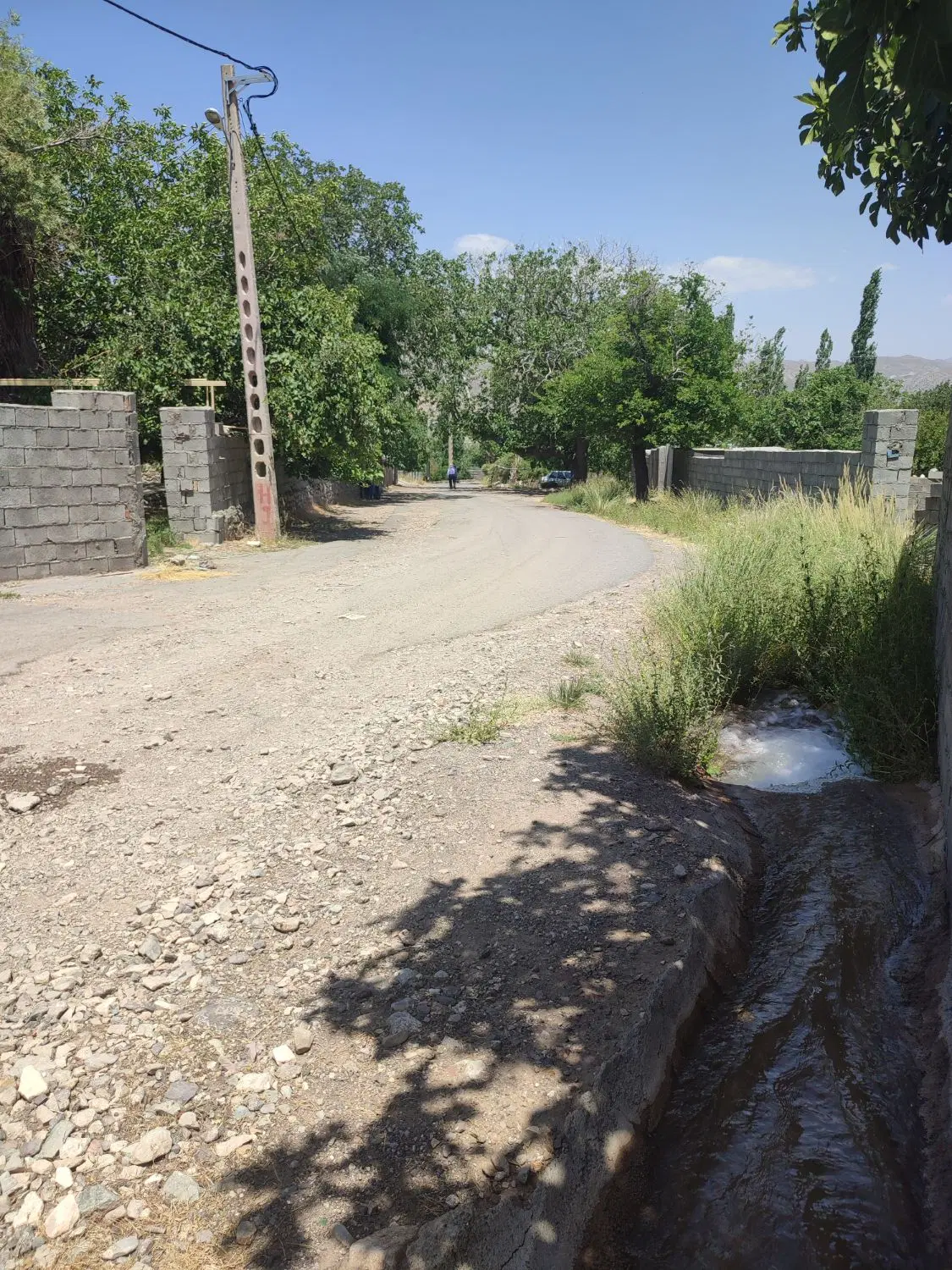 زمین دهبکری