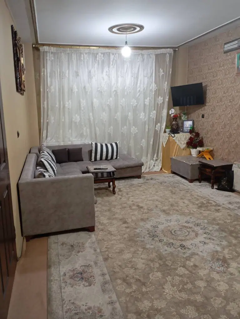 شهرک ولیعصر فروش آپارتمان 46 متری نما سنگ گرانیت