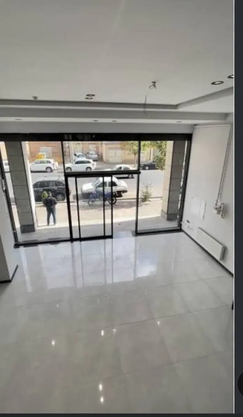 مغازه سعدی چسبیده به پیشوا ۱۳۰ متری