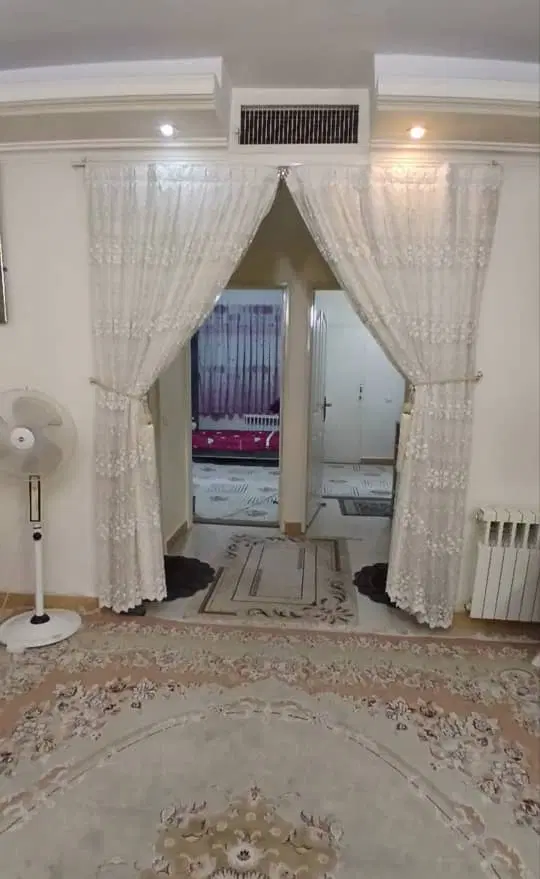 واحد 70 متری _دو خواب_خوش نقشه