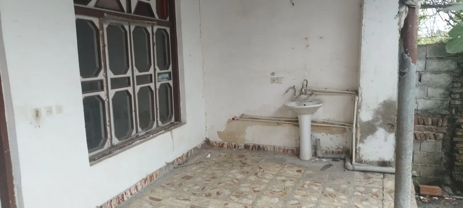 خانه ویلایی با متراژ زمین ۵۵۰ متر