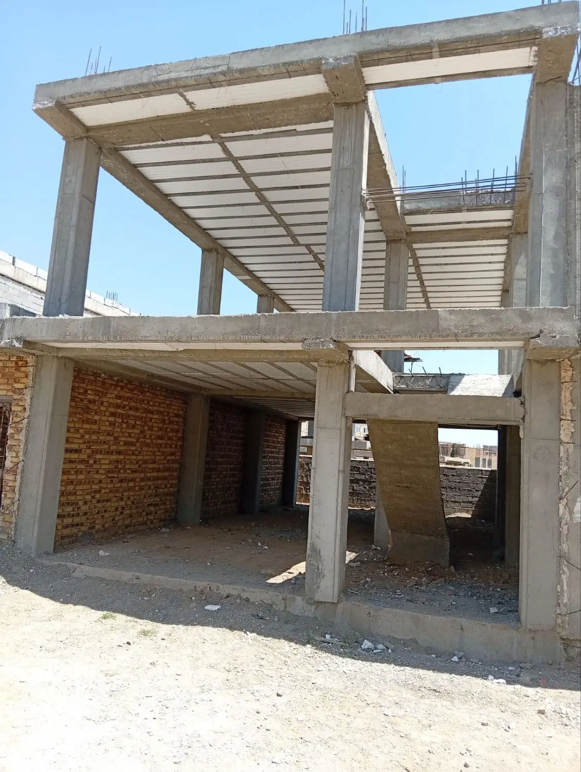اسکلت بتنی دو طبقه گلستان ولنده