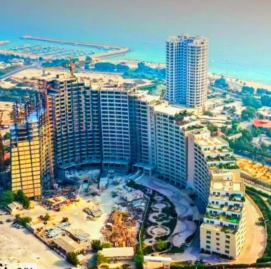 ۲۳۰ متر ۳ خوابه برج روما