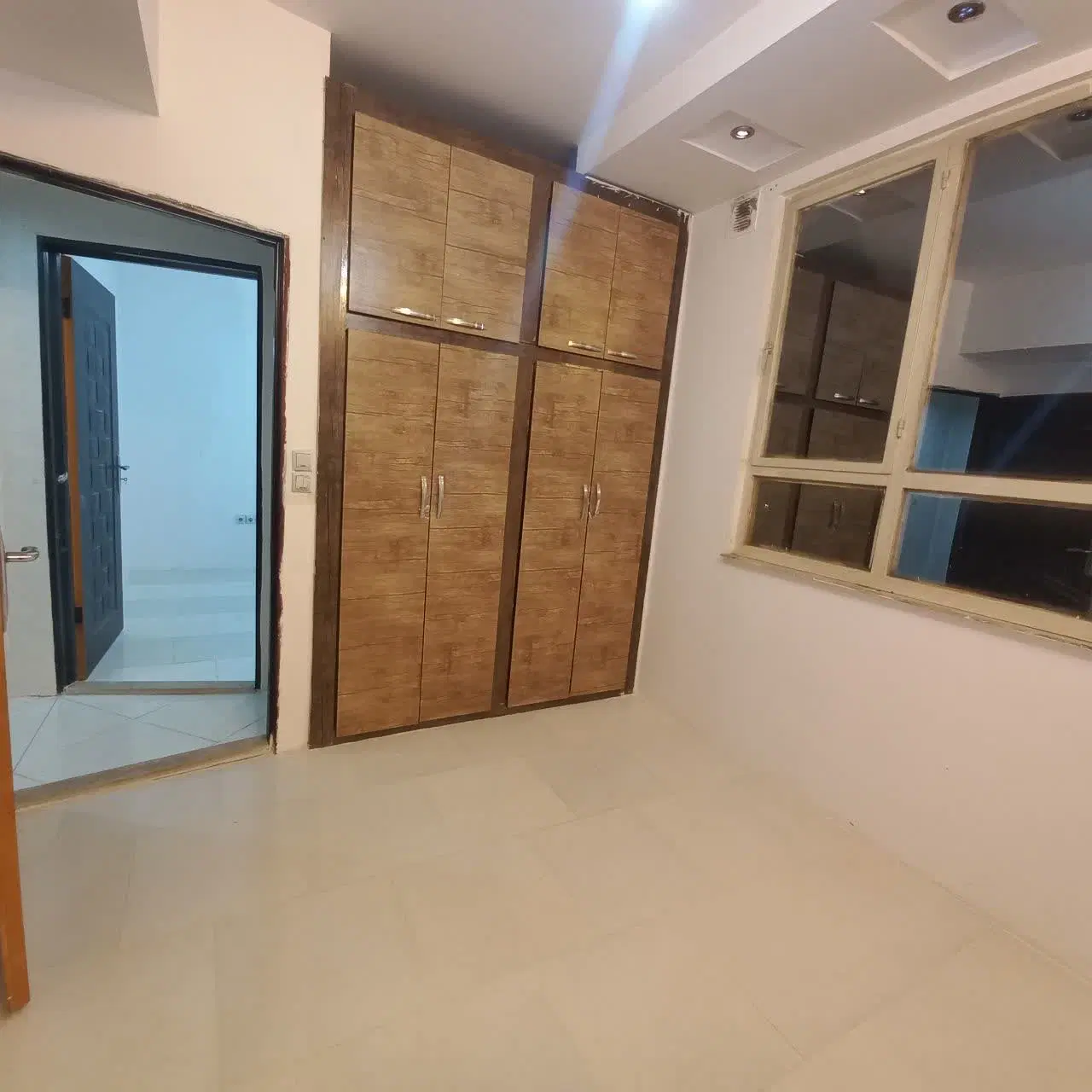 اپارتمان ۸۲متری رهن واجاره