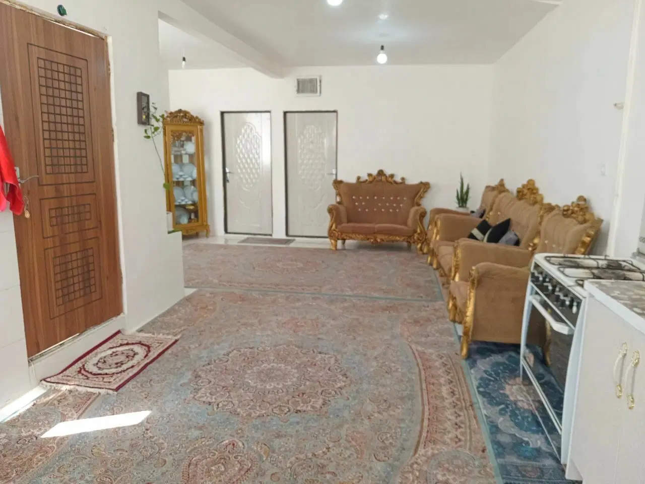 فروش خانه ویلایی در کرج نو خیابان موحدی