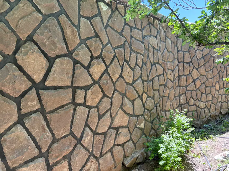 ۷۰۰ متر زمین در فشم روستای امامه پایین