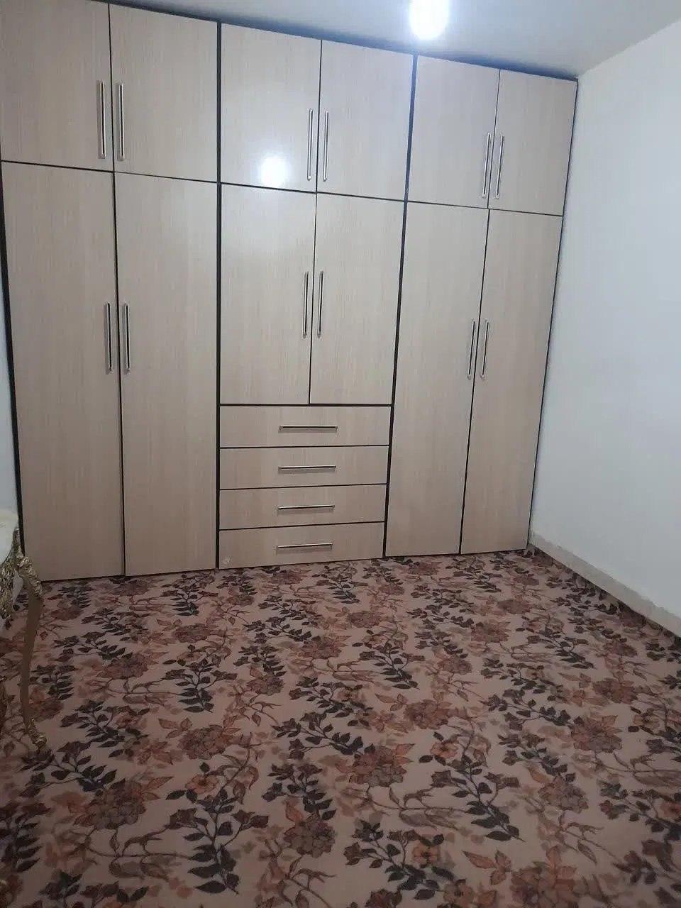 فروش واحد 91 متری کوی اساتید