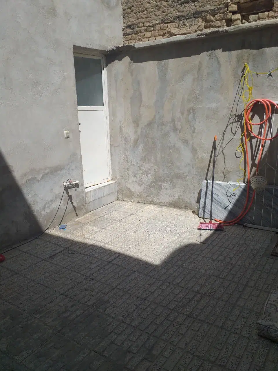 یک طبقه اجاره