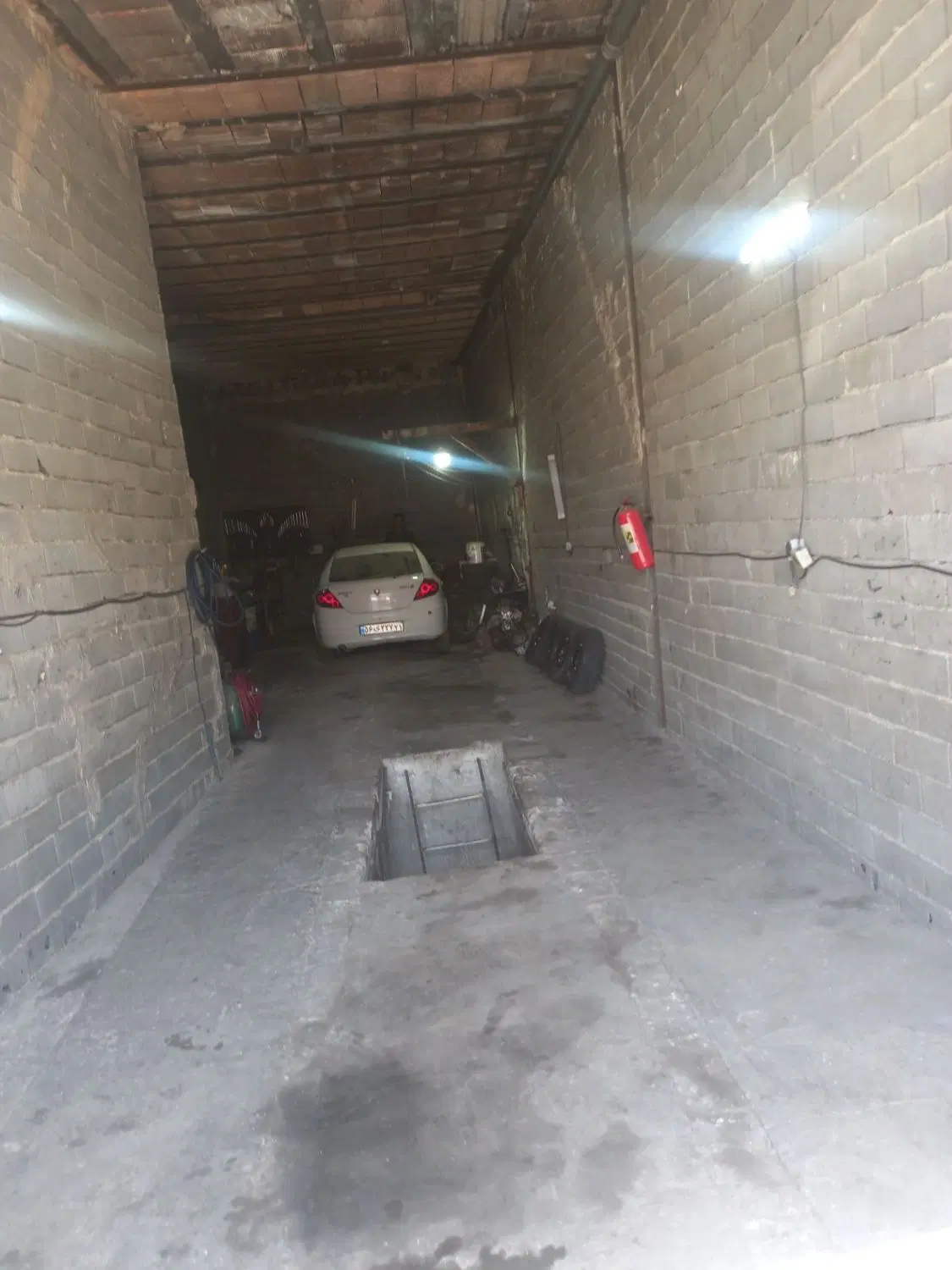 مغازه کارگاه 100متری