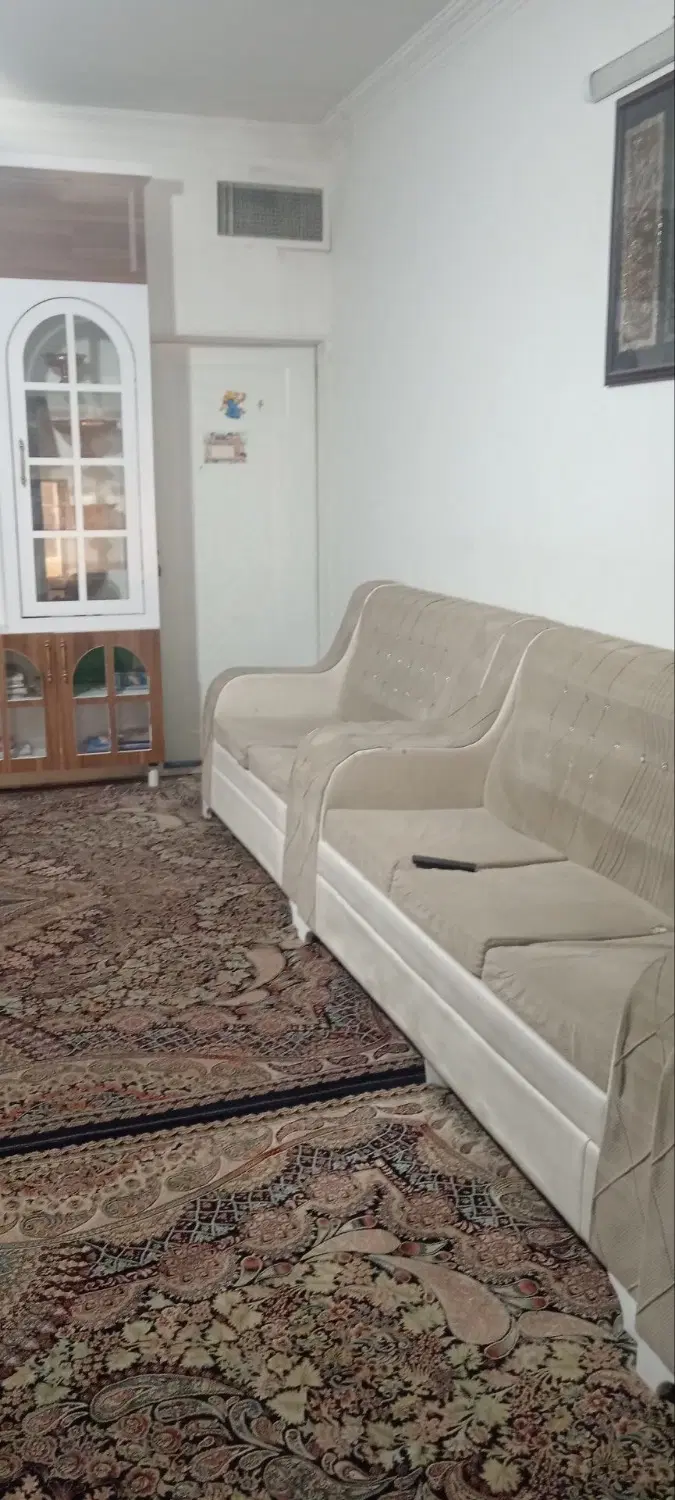 آپارتمان ۹۰ متری رهن و اجاره