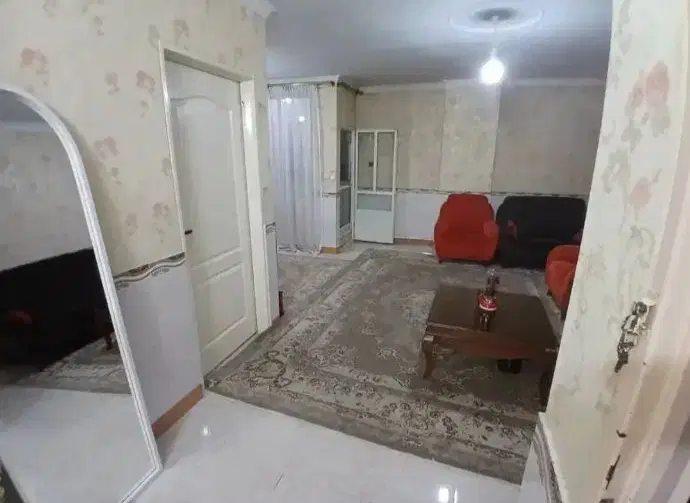 ۷۵ متری دوخواب پارکینگ آسانسور