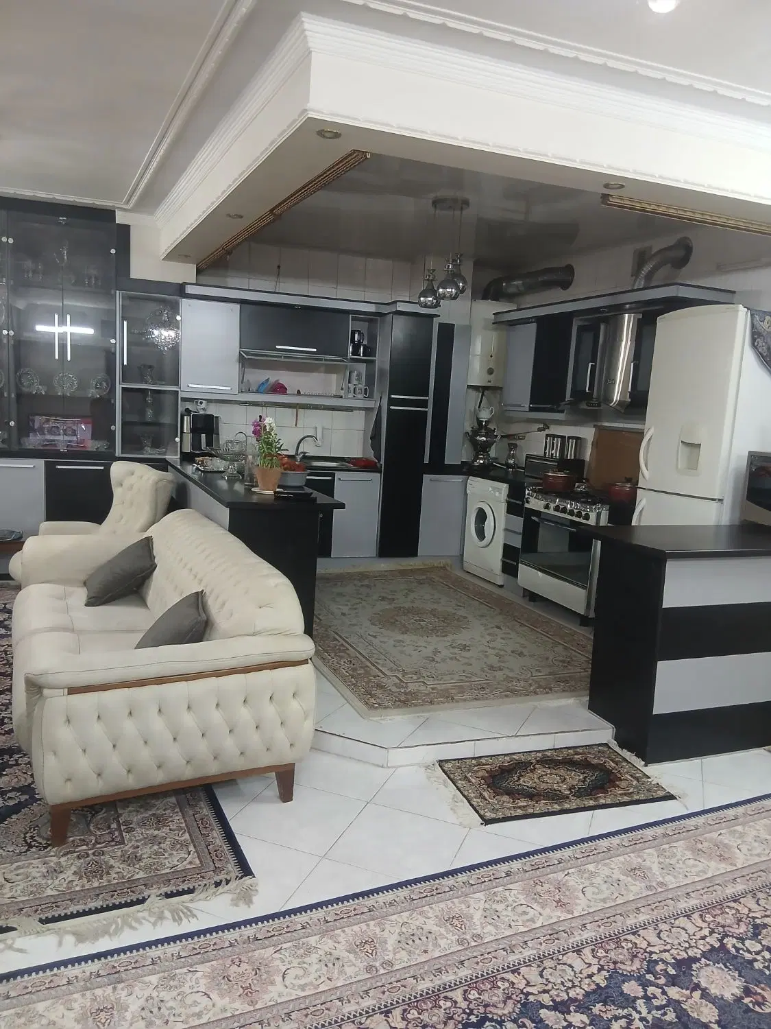واحد۹۵ متری شیک دو خواب