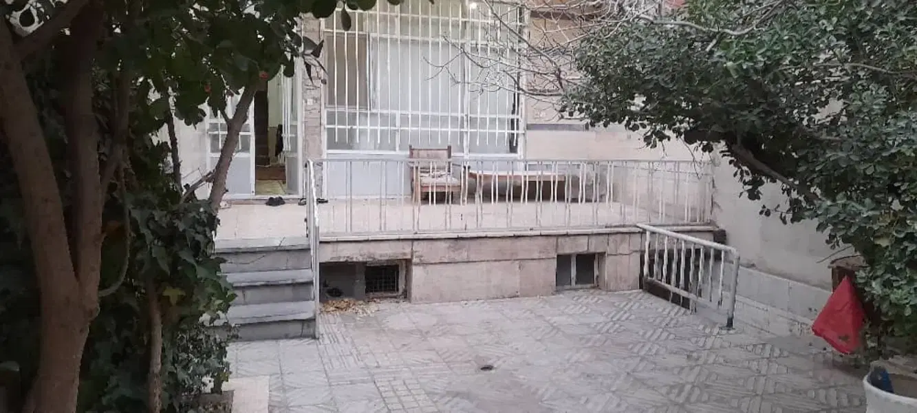 خانه کلنگی ۱۵۵ متری وردآورد منطقه ۲۱
