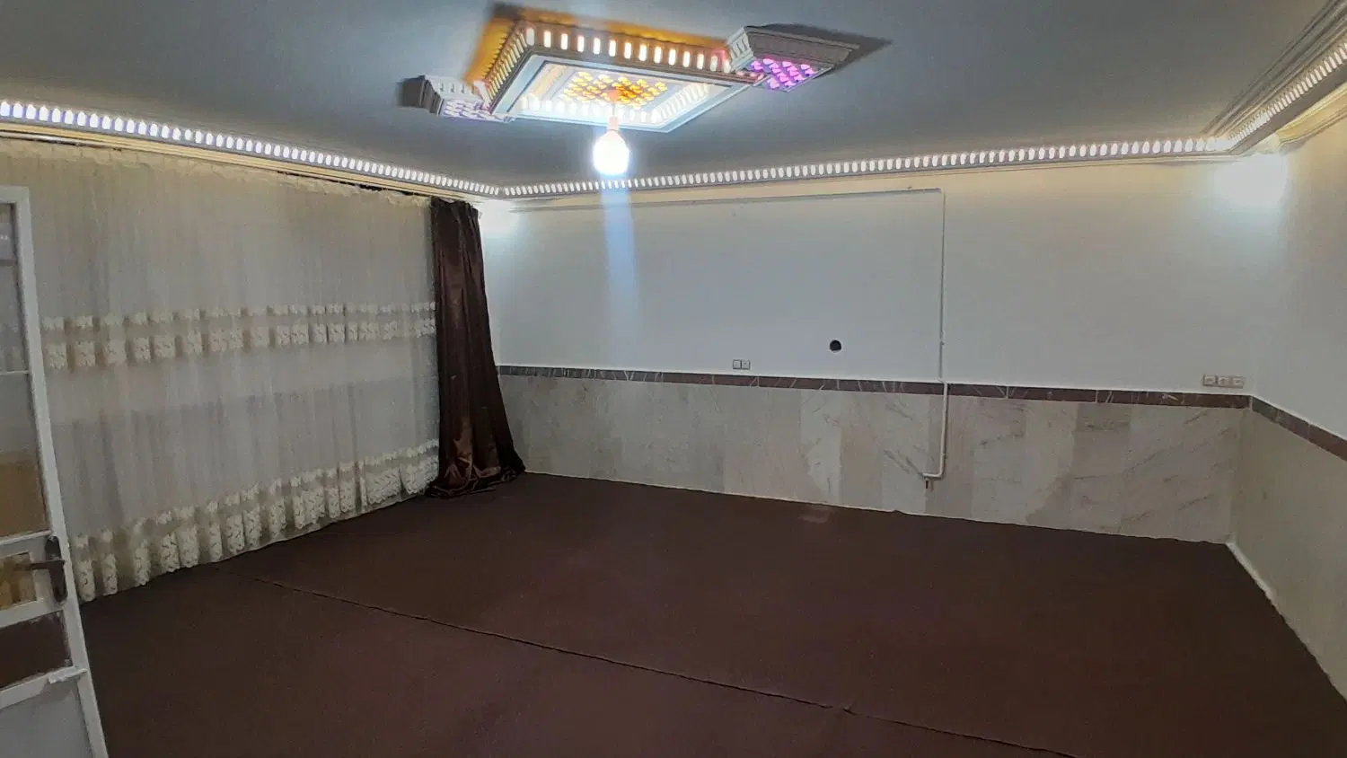 یک خانه ۱۰۰متری