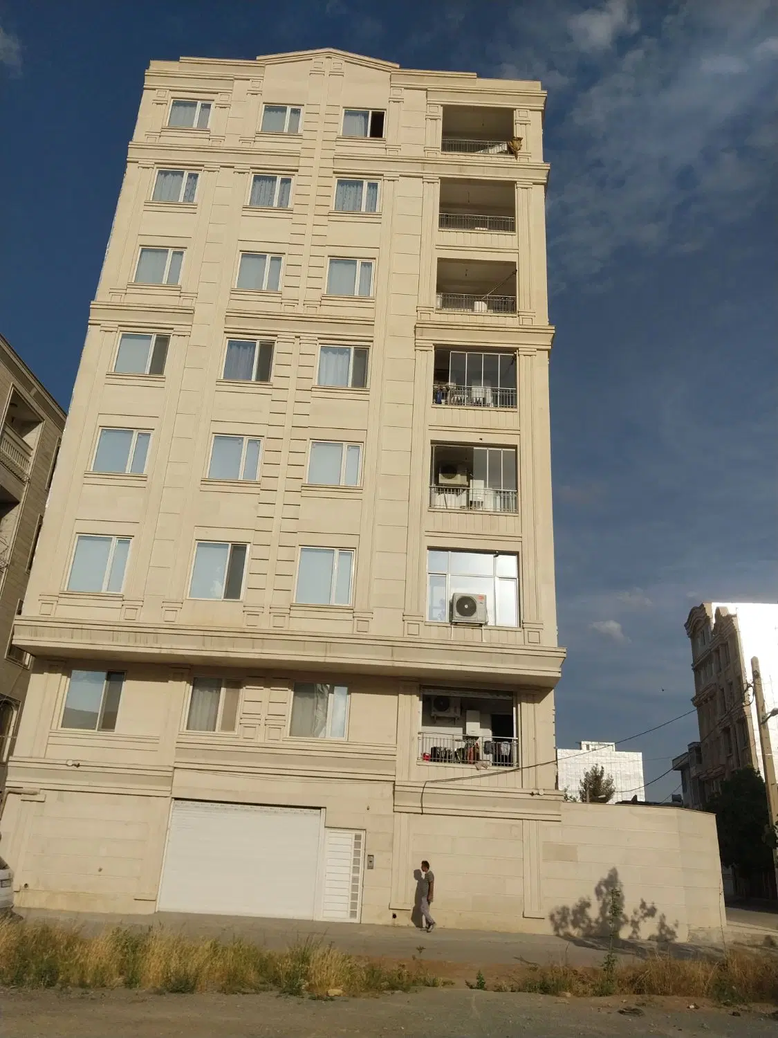 پیشفروش ۱۵۰ متری شهرک غرب دادگستری ۲