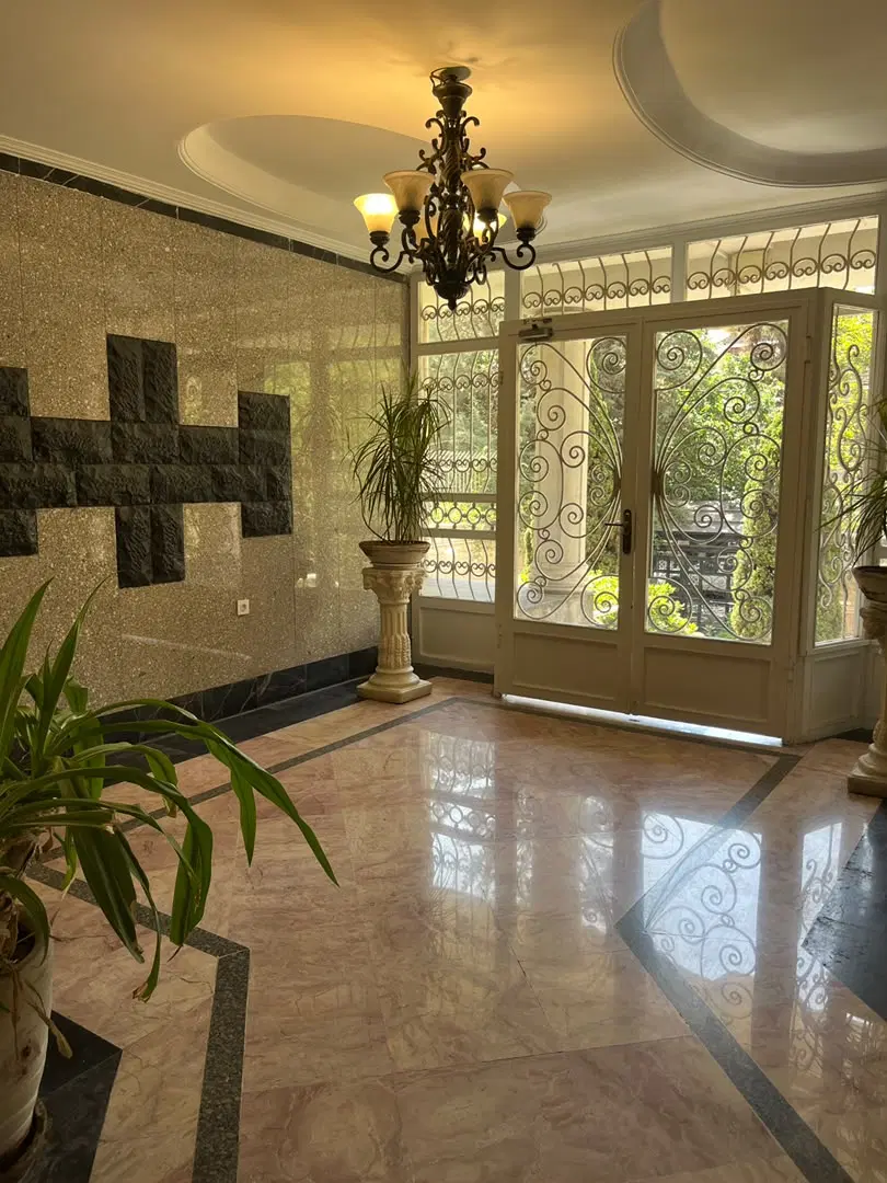 دربست مناسب کار _۱۵۰ متر کامرانیه شمالی