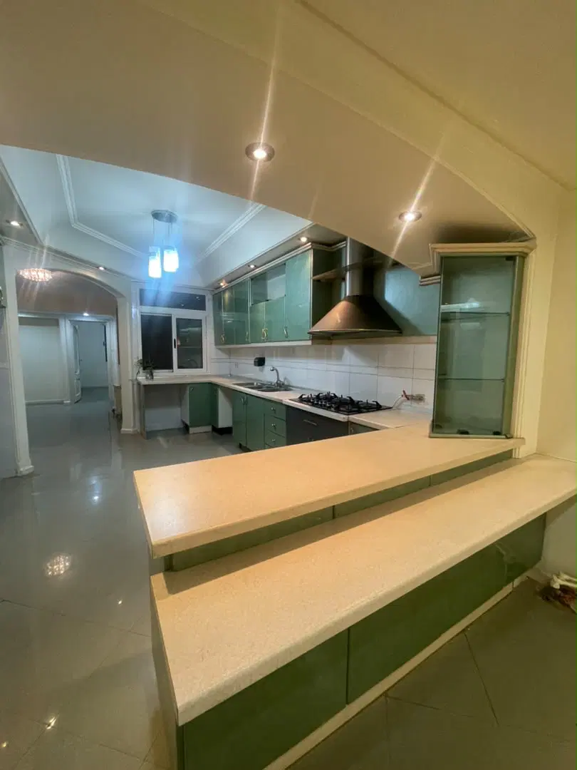 ۱۷۰ متر زعفرانیه تاپ لوکیشن