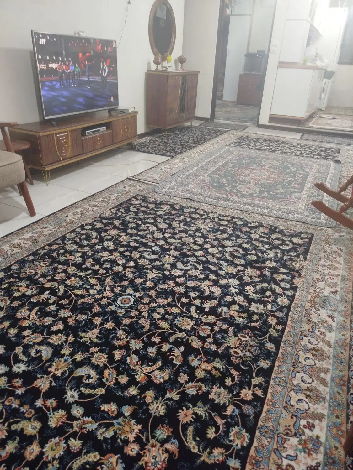 طبقه اول با آسانسور_ ۶۰متری