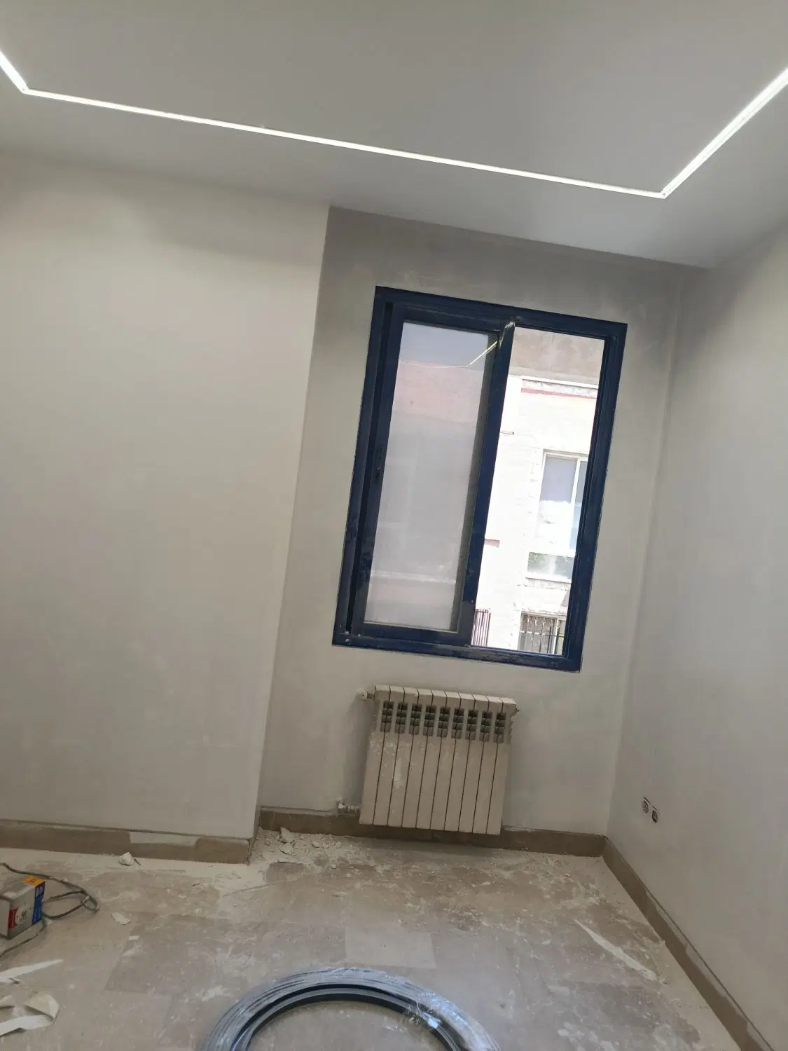 اوین 150درحال باز سازی صدرصد فروشی