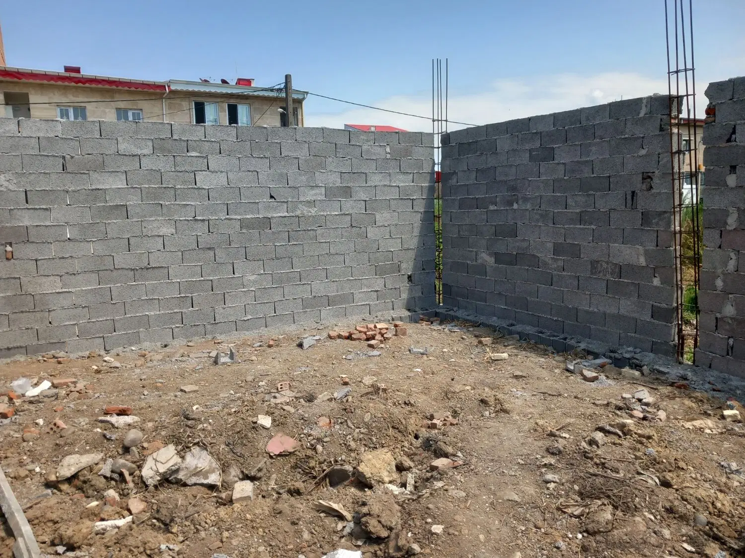 ساختمان 50 متری
