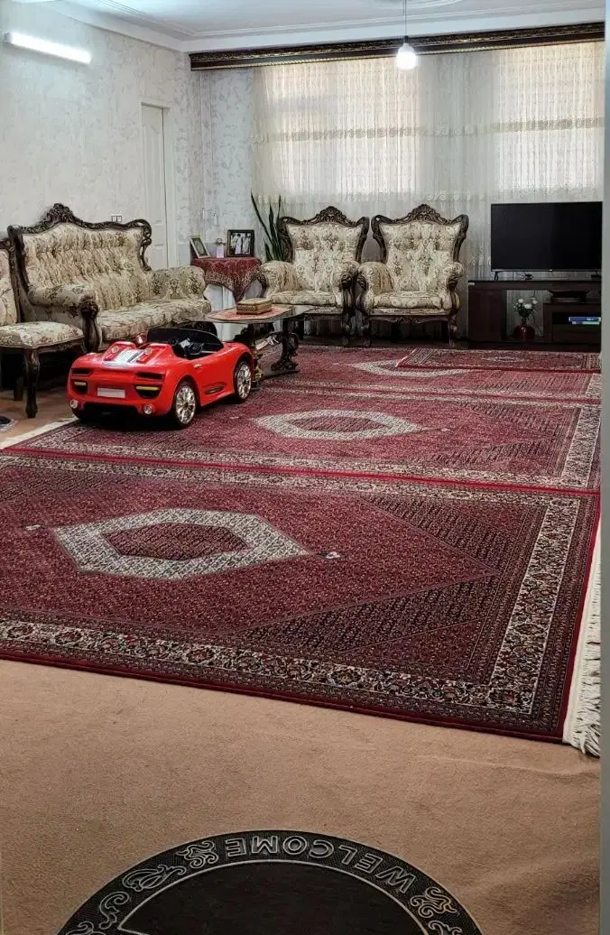 آپارتمان در حق وردی