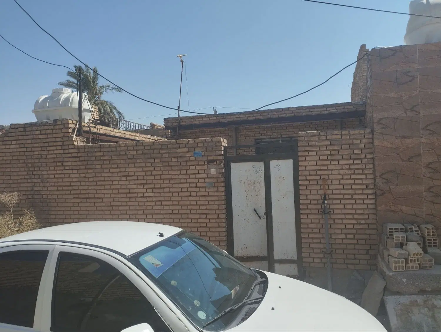 فروش خانه دهکده بریم