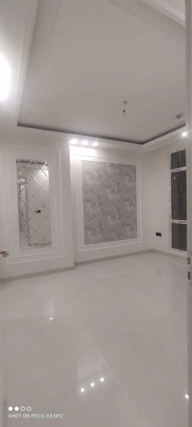 ویلایی همکف _ سه خواب _ شیک