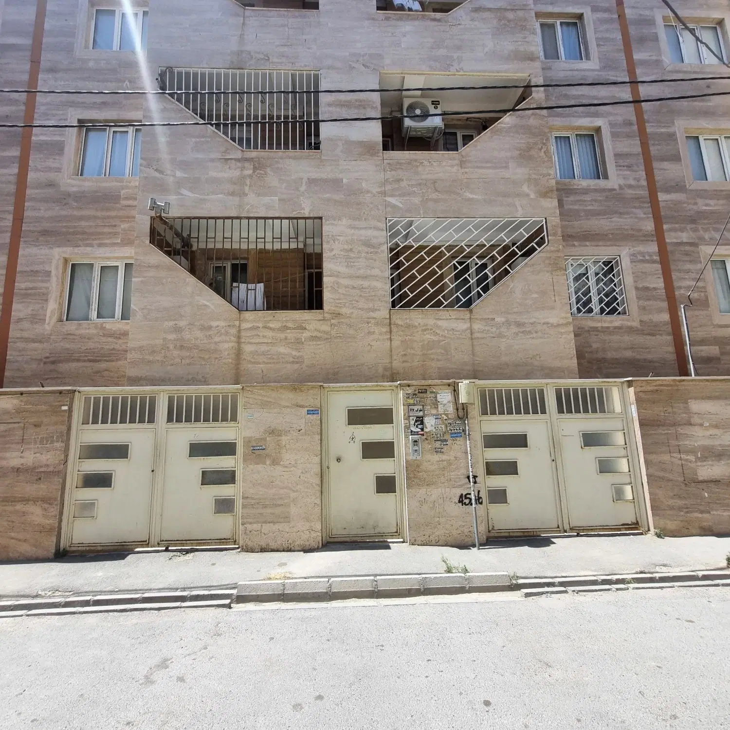اپارتمان ۹۶ متری فرهنگیان کارمندان دولت