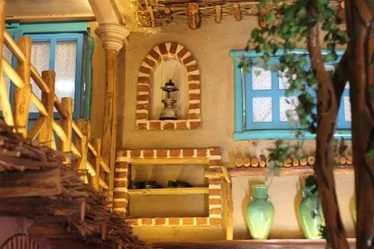 ملک تجاری ، مسکونی