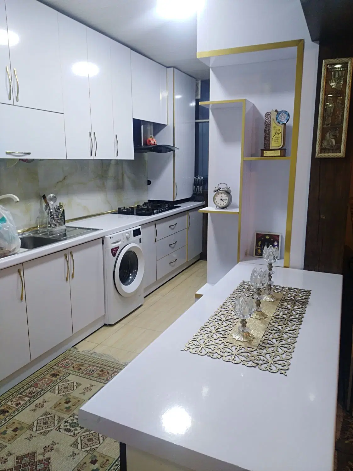 آپارتمان صدرا