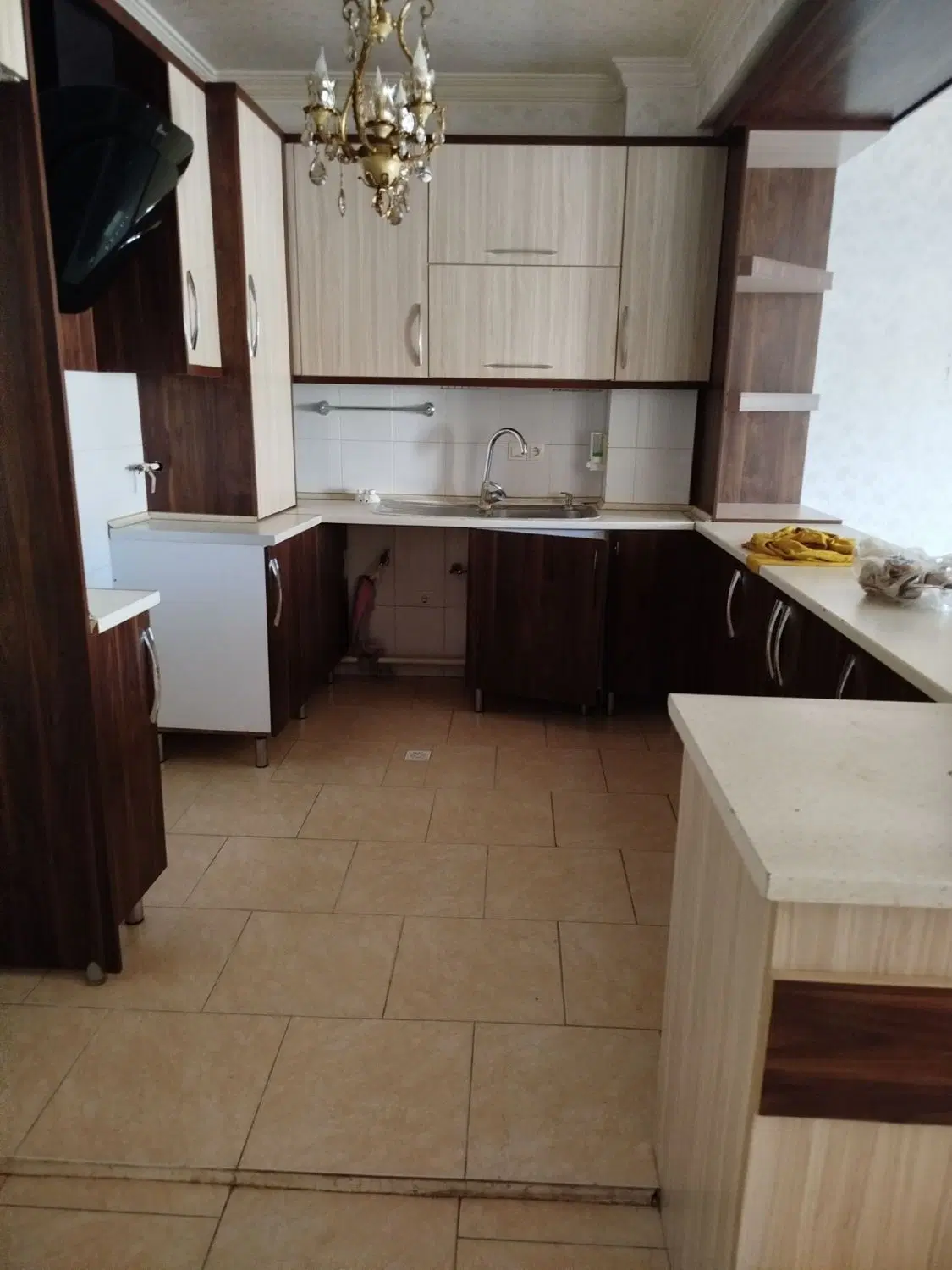 آپارتمان در آخونی