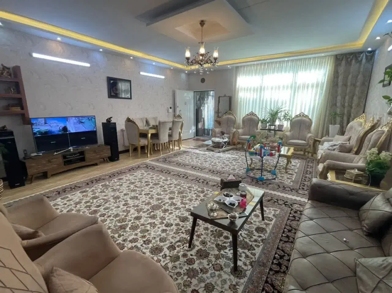 ویلایی نوساز ۳خواب