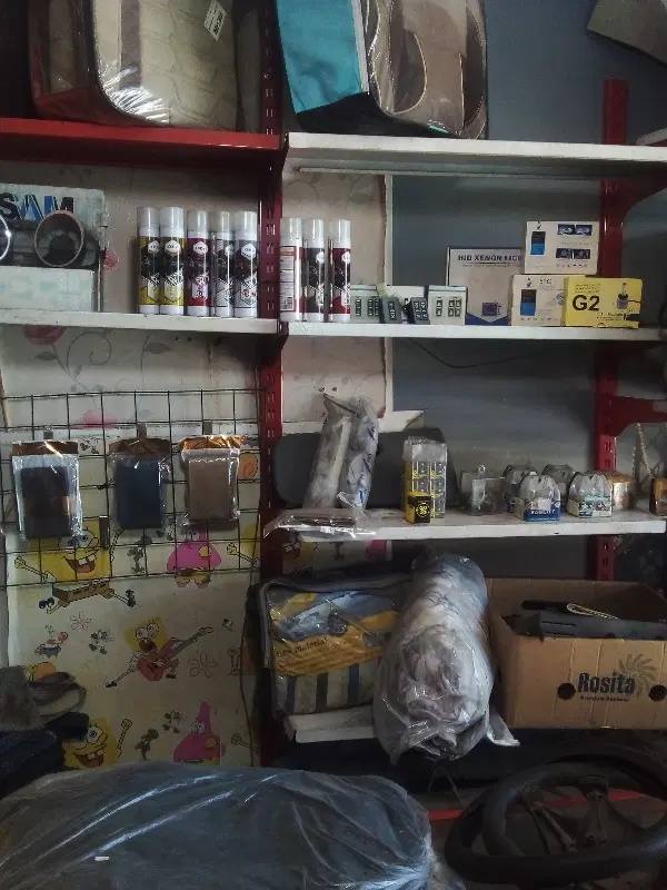 واگذاری مغازه تودوزی.روکش تعمیرصندلی.