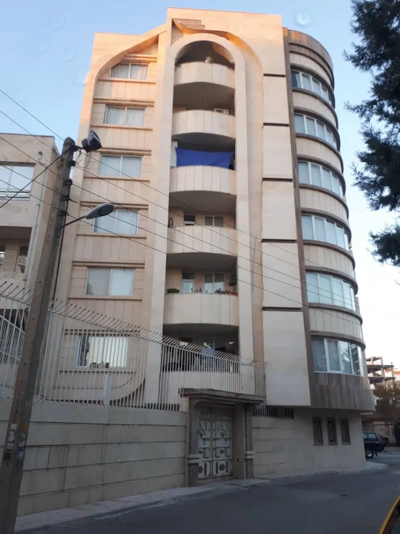 رهن کامل آپارتمان ۱۴۰ متری ۲۲بهمن فاخته