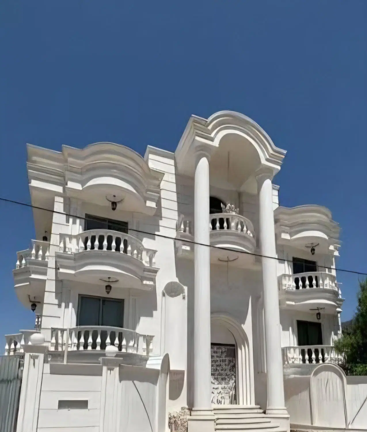 زمین مسکونی نیاوران قصر سبز