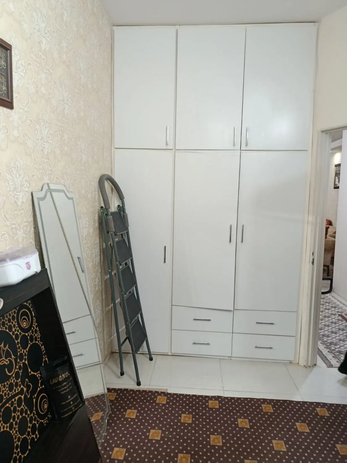 آپارتمان 125متردوخواب فول طبقه چهارم