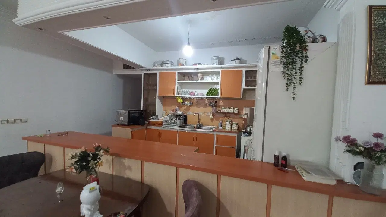 آپارتمان75متری